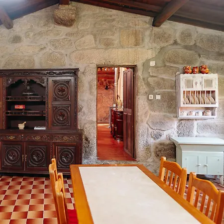 Hébergement de vacances Casa De Requeixo Póvoa de Lanhoso